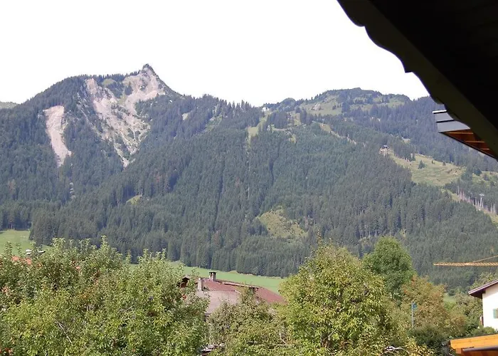 Haus Schreieck Klaudia *