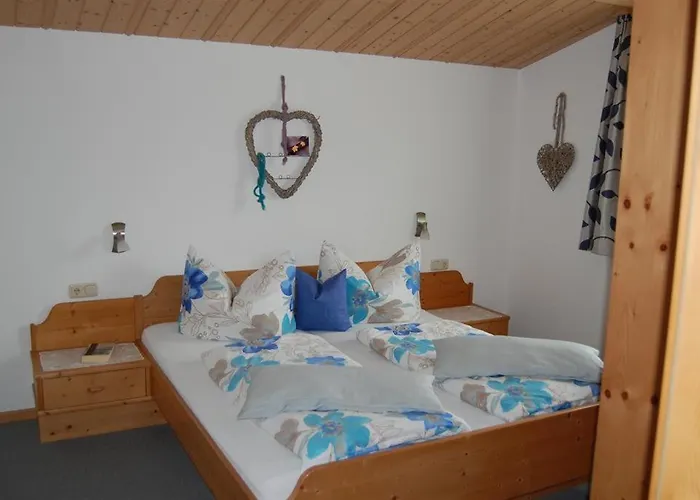 Haus Schreieck Klaudia *