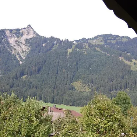 Haus Schreieck Klaudia *