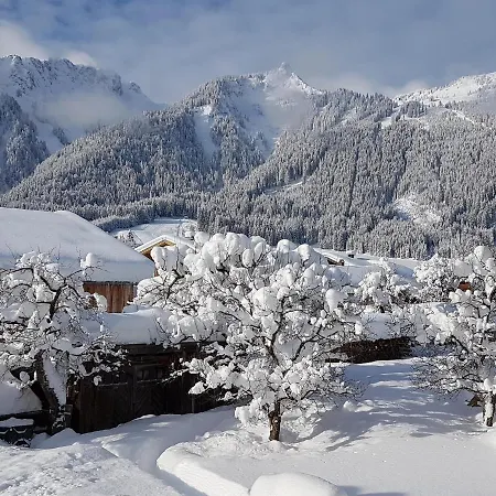 Haus Schreieck Klaudia Daire *